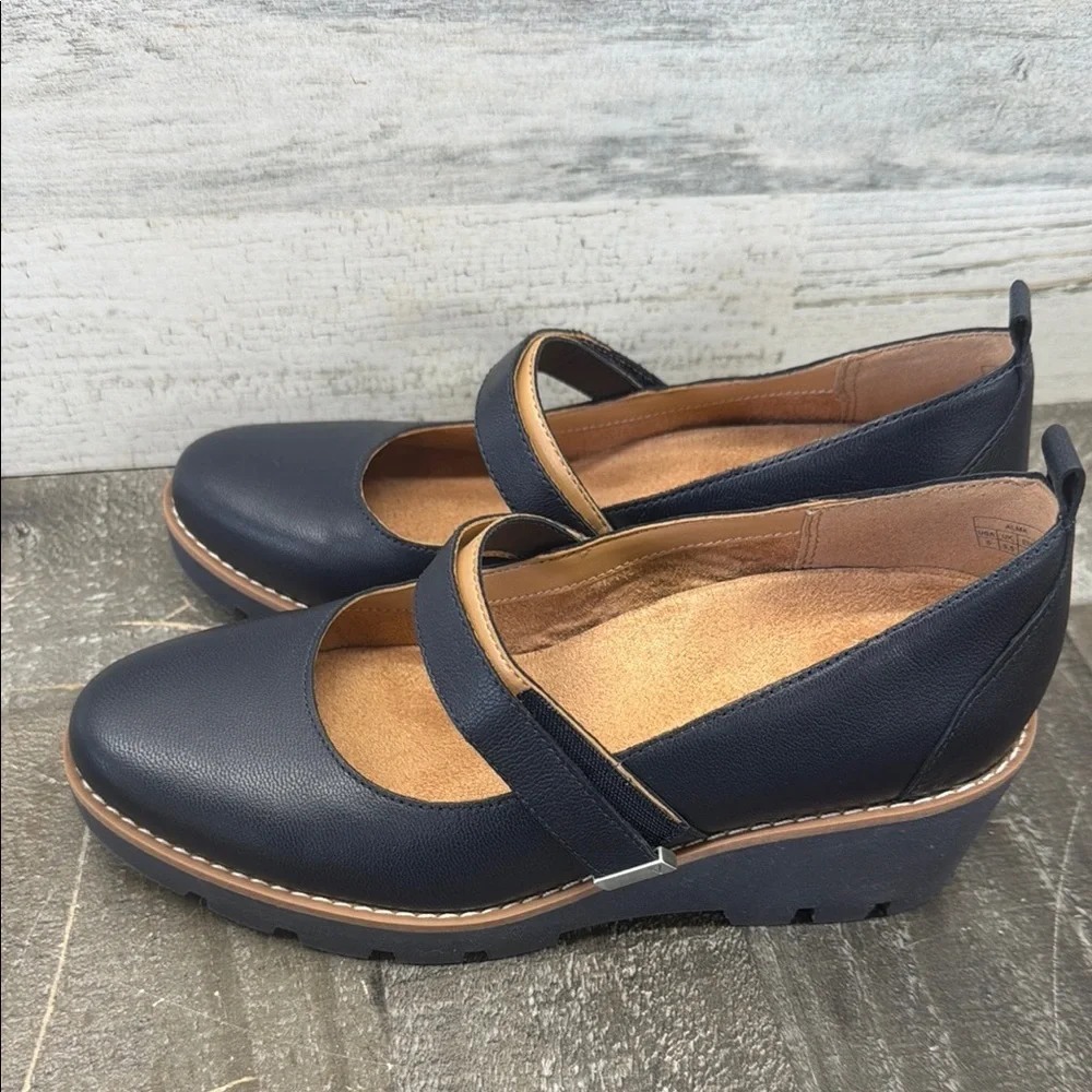 Vionic Alma Mary Jane Wedge Pump in Navy Blue Leather Size 6 NWOB